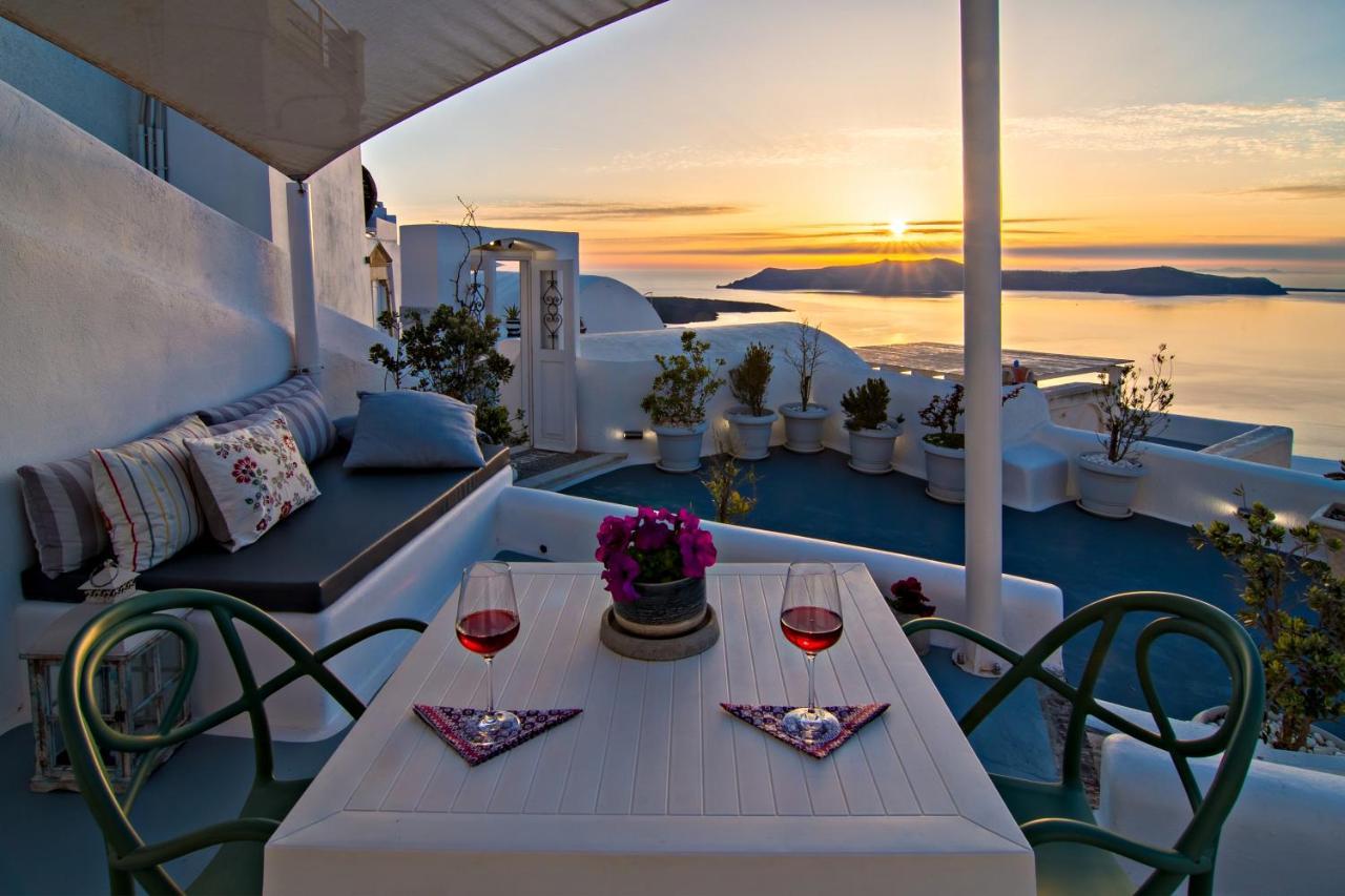 Revelis Villa & Canava Фира Екстериор снимка